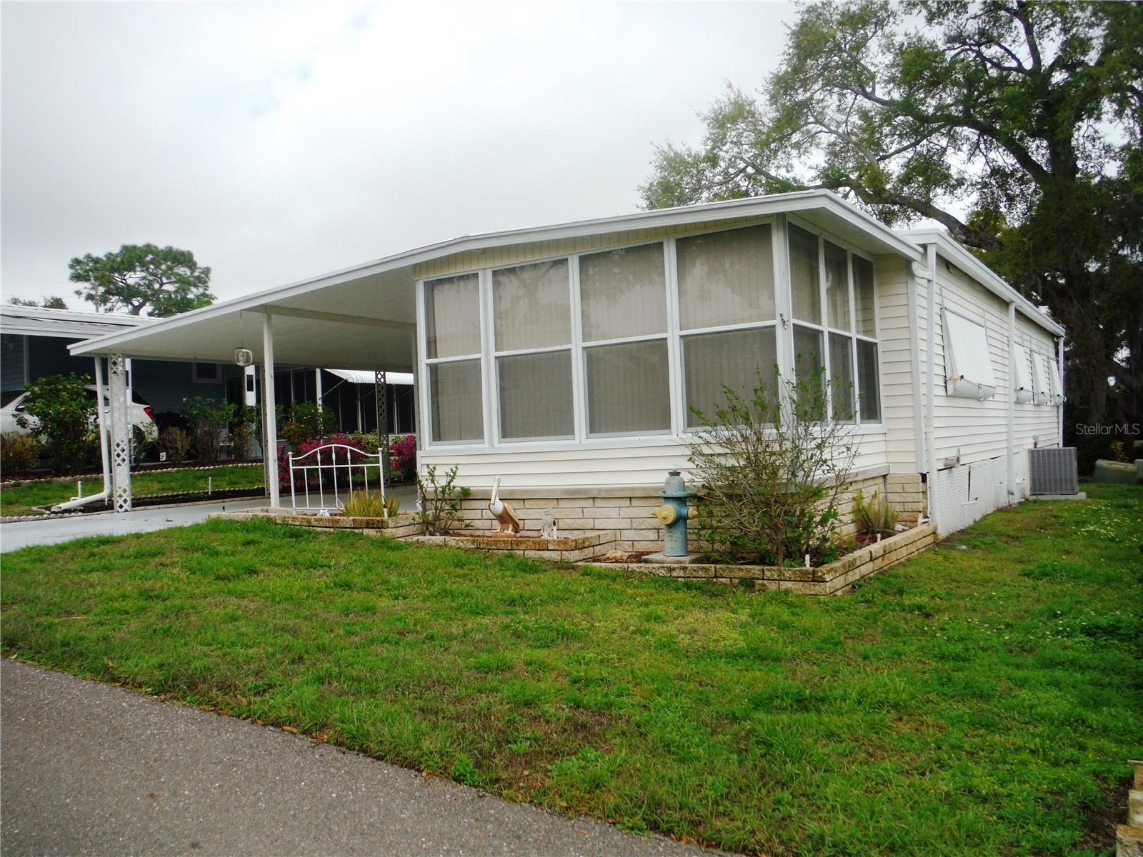 Listing photo id 28 for 38 Deer Trail Court 49