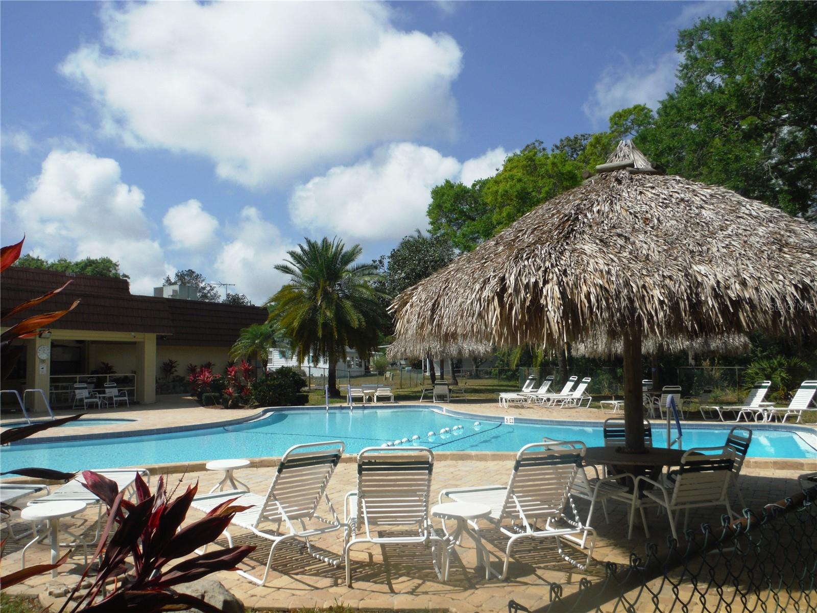 Listing photo id 35 for 38 Deer Trail Court 49