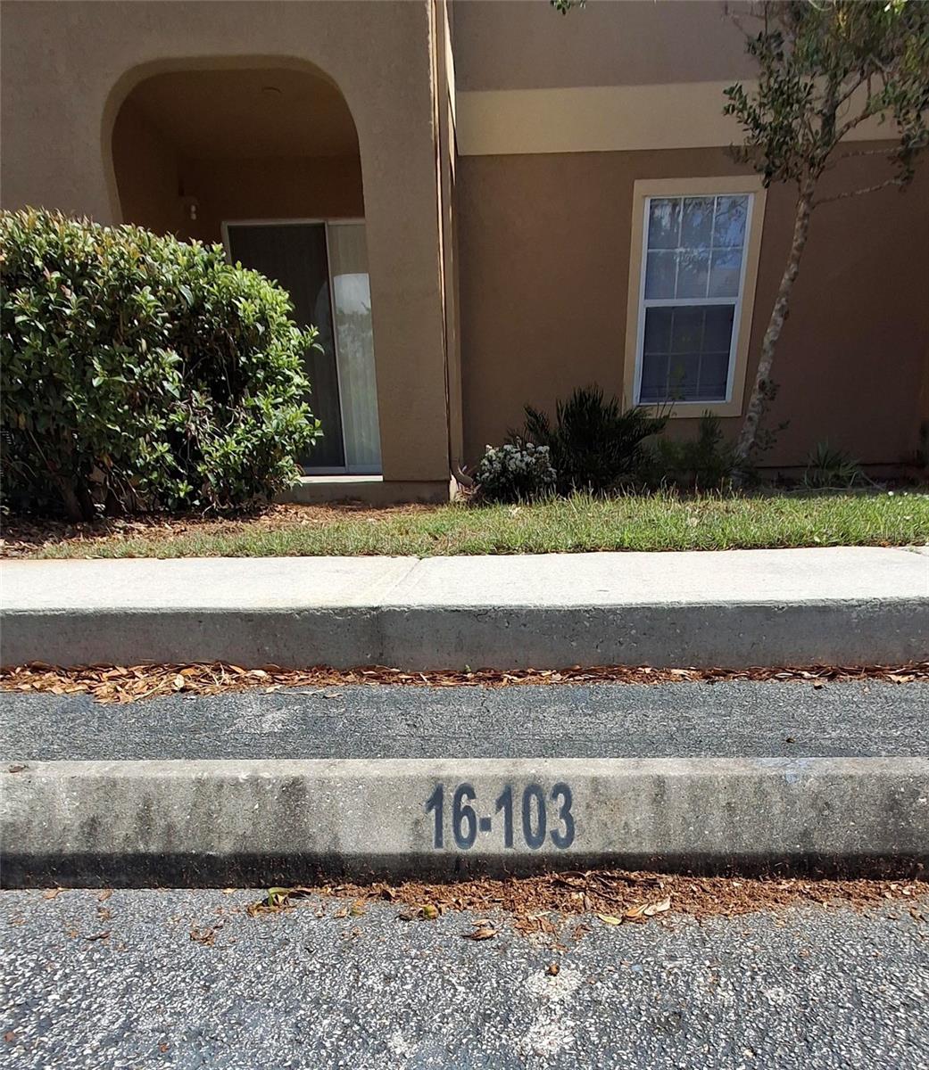 Image 15 of 34 For 5908 Brickleberry Lane 103