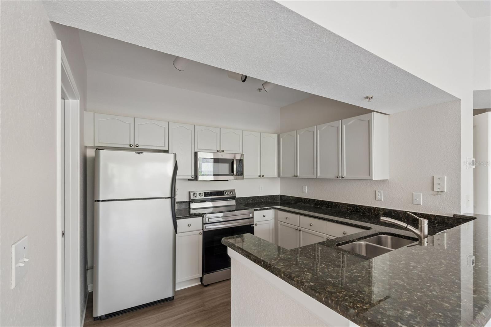 Image 14 of 47 For 5125 Palm Springs Boulevard 4305