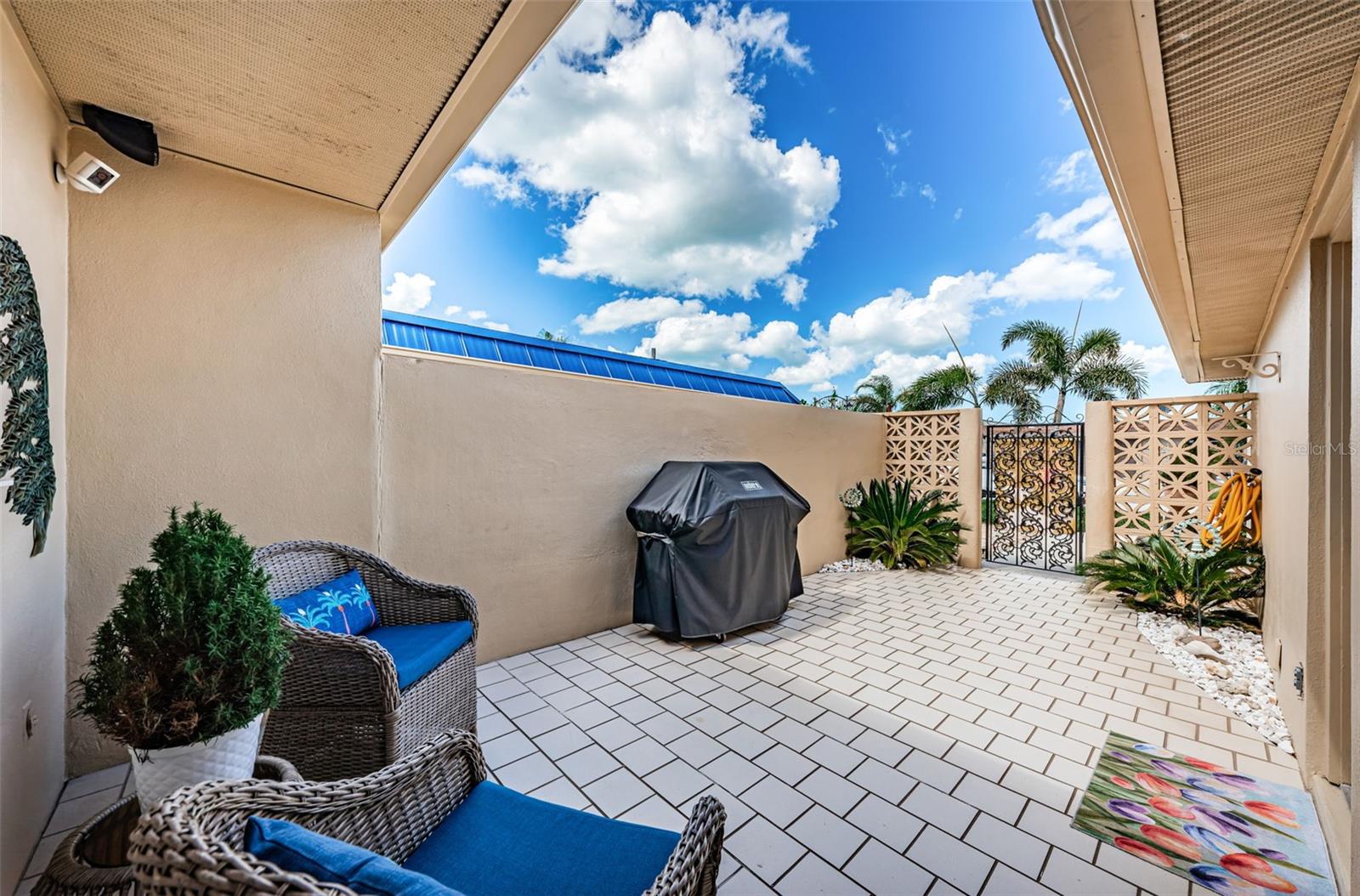 Image 25 of 67 For 476 Boca Ciega Point Boulevard S