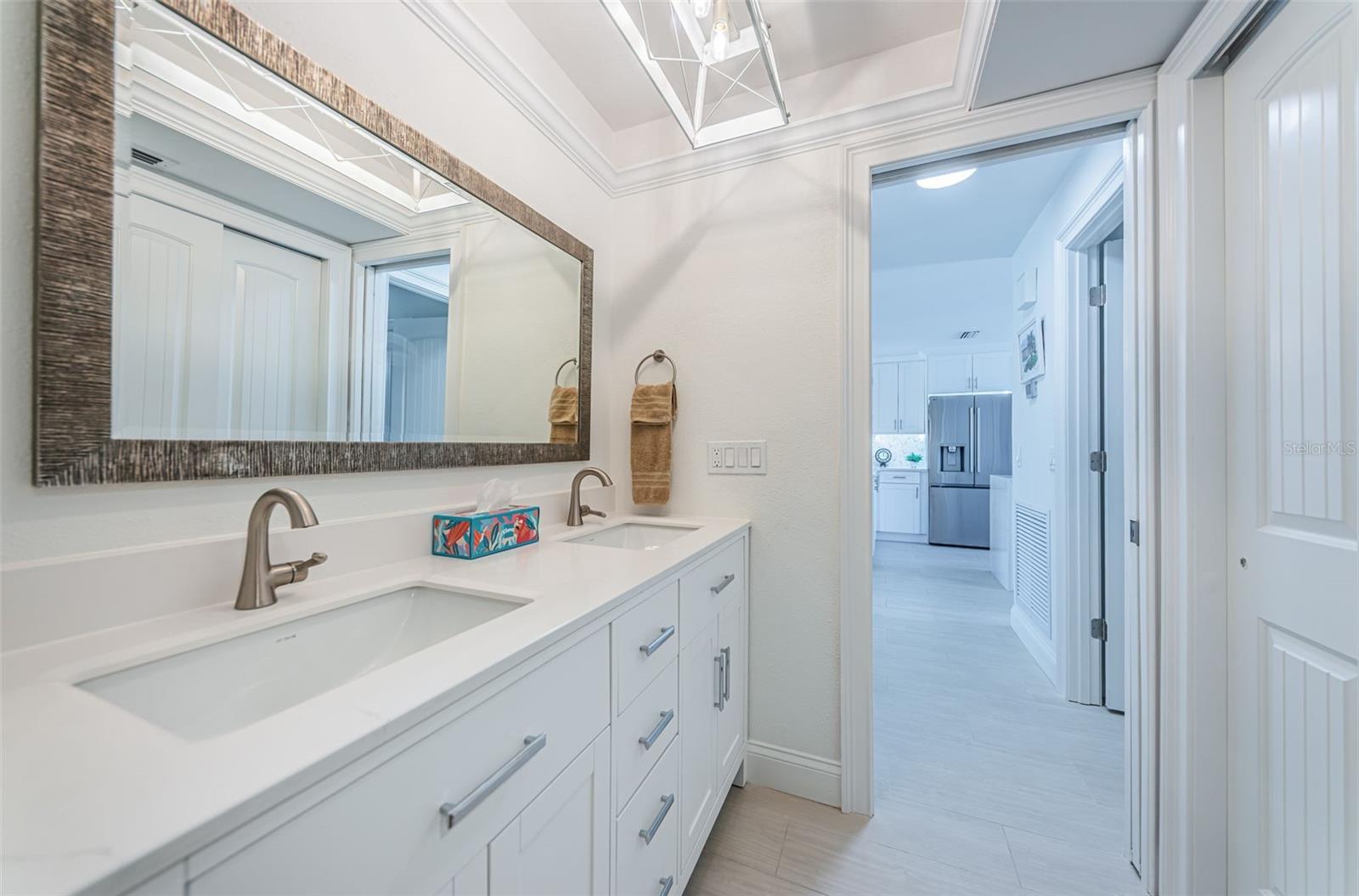 Image 38 of 67 For 476 Boca Ciega Point Boulevard S