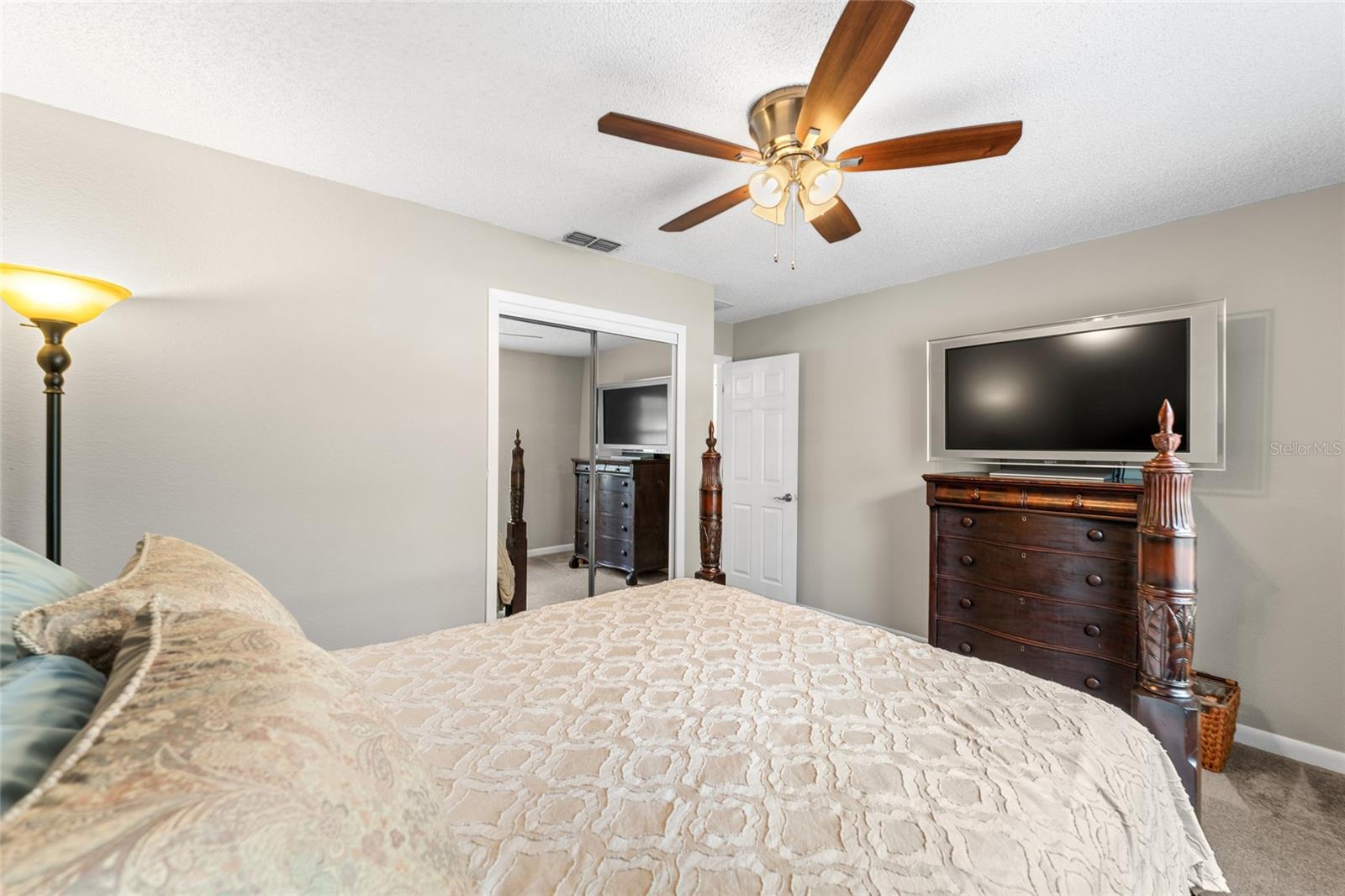 Image 27 of 49 For 1811 La Grande Drive