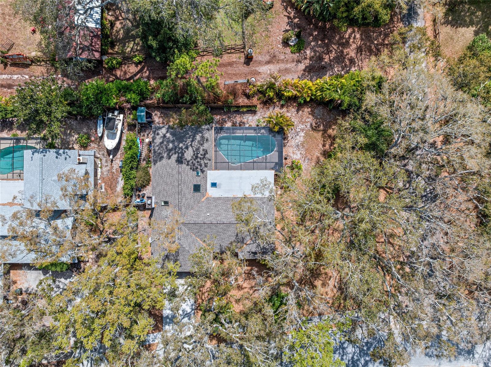 Image 3 of 49 For 1811 La Grande Drive