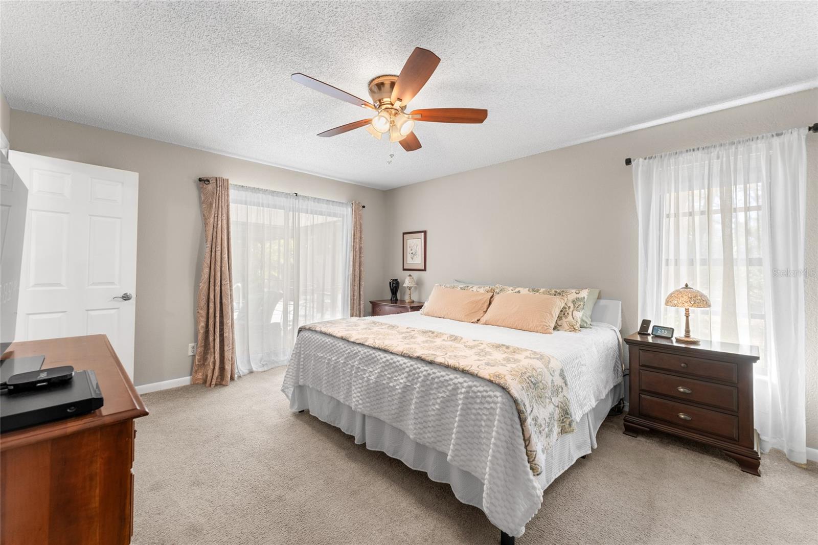 Image 32 of 49 For 1811 La Grande Drive