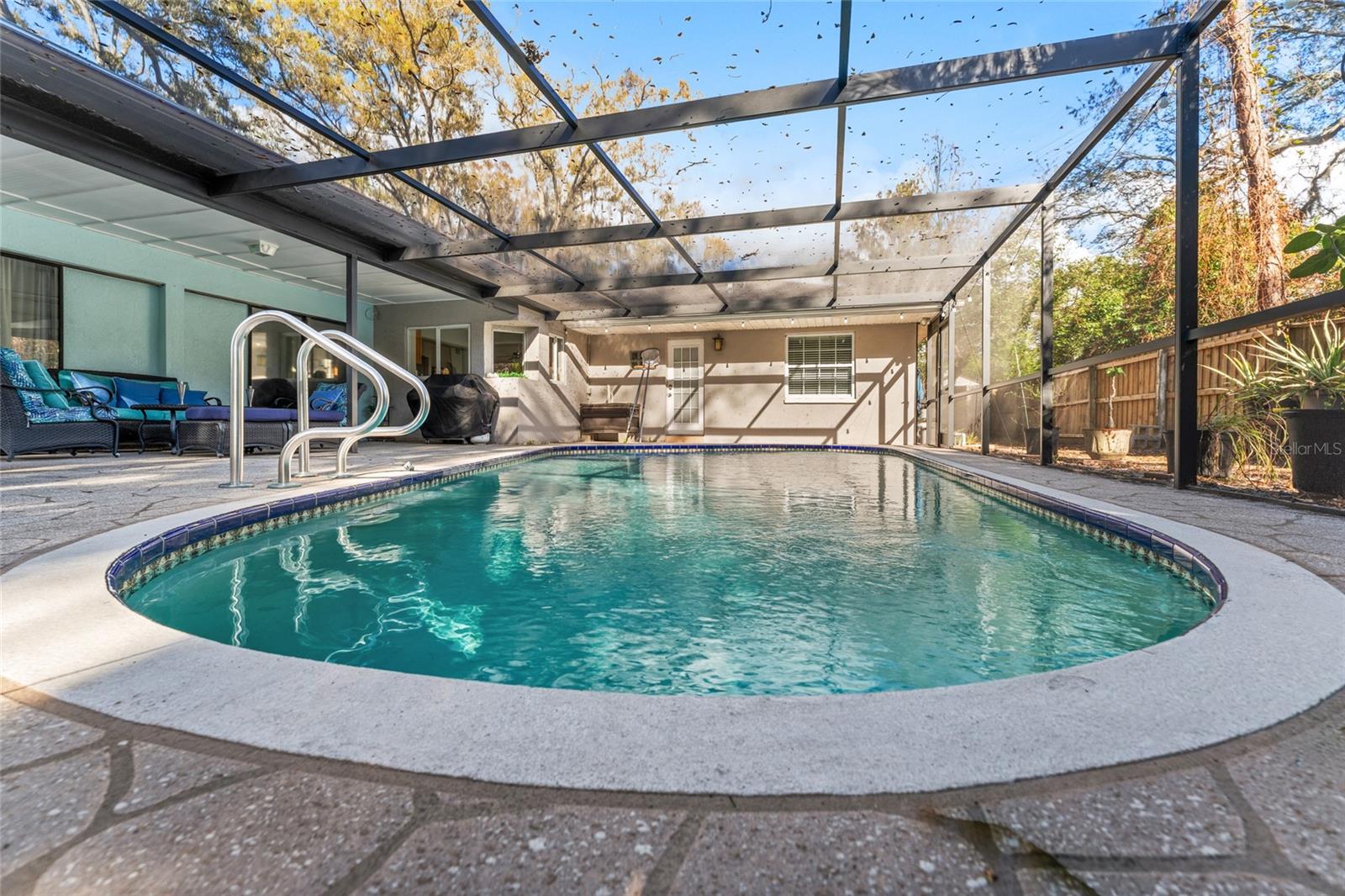 Image 41 of 49 For 1811 La Grande Drive