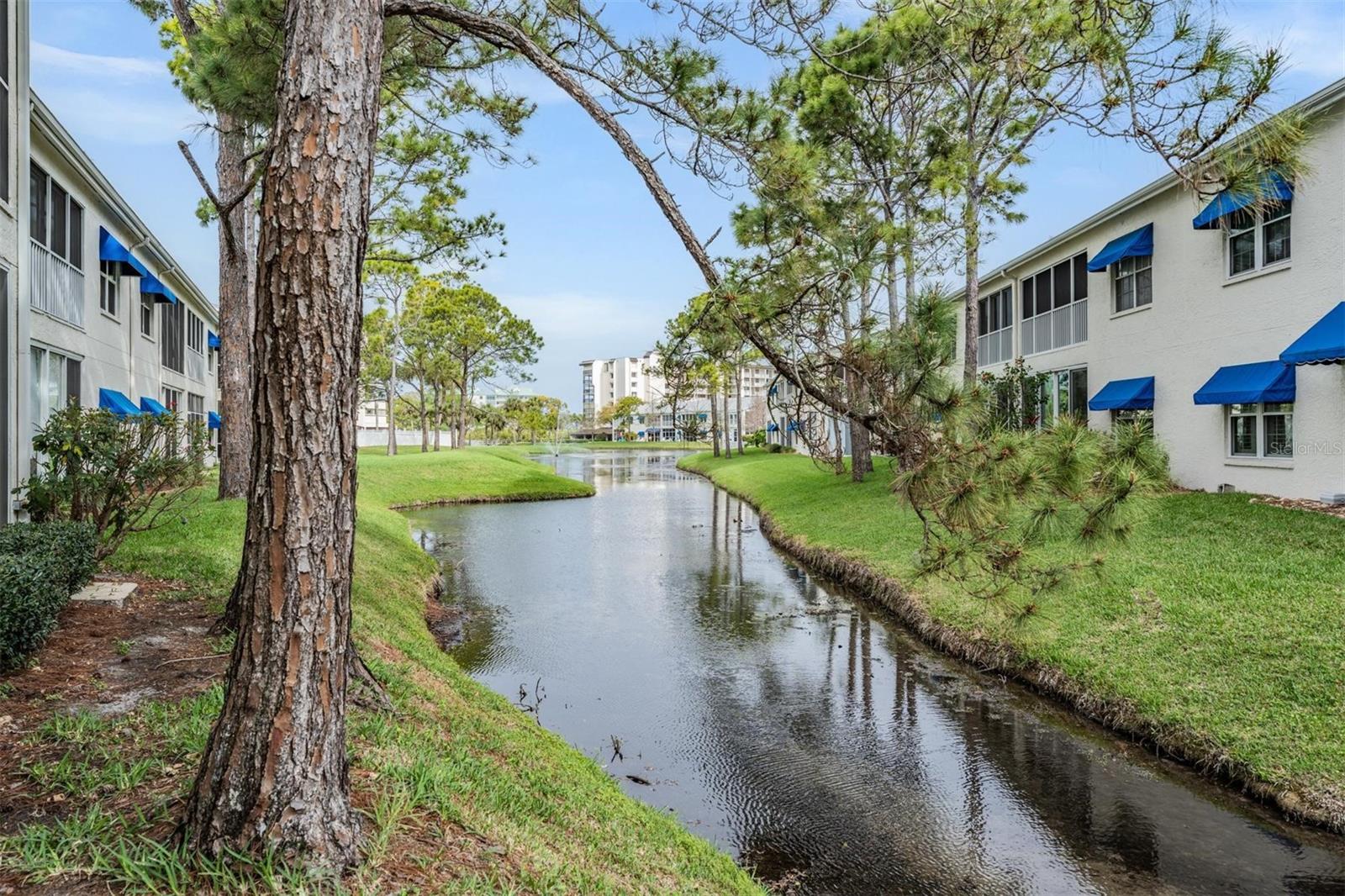 Image 17 of 50 For 11500 Shipwatch Drive 1362