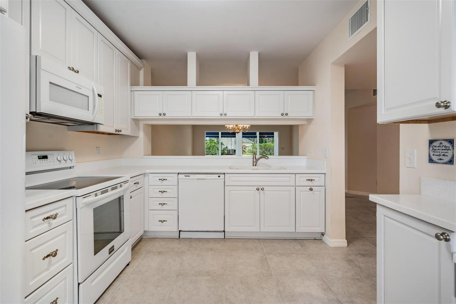 Image 6 of 50 For 11500 Shipwatch Drive 1362