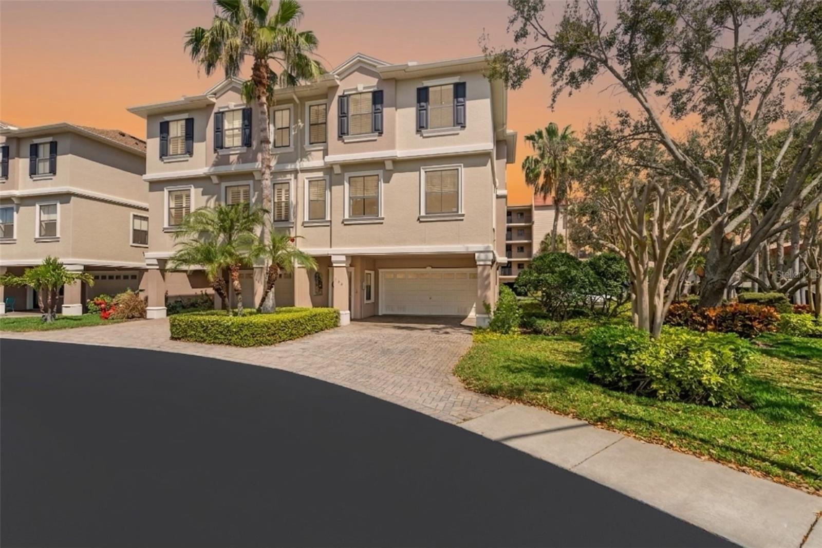 Image 2 of 60 For 606 Bella Loop 2