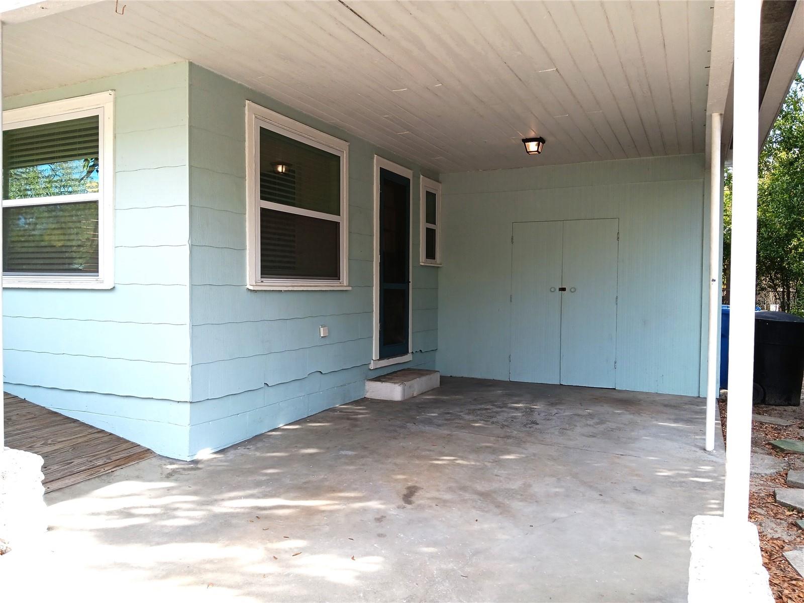 Image 2 of 16 For 4942 Oxford Avenue N