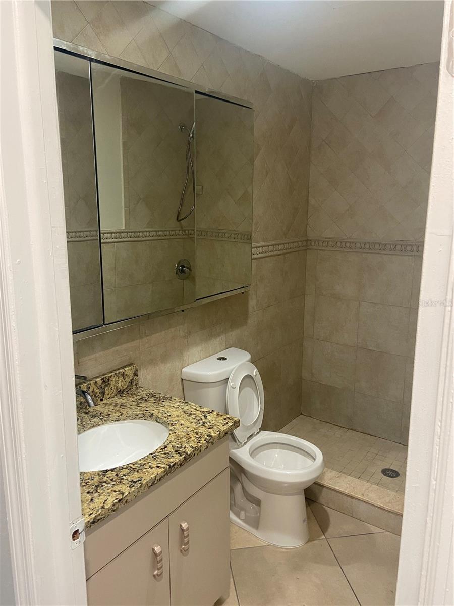 Image 8 of 20 For 2160 Corbin Place C