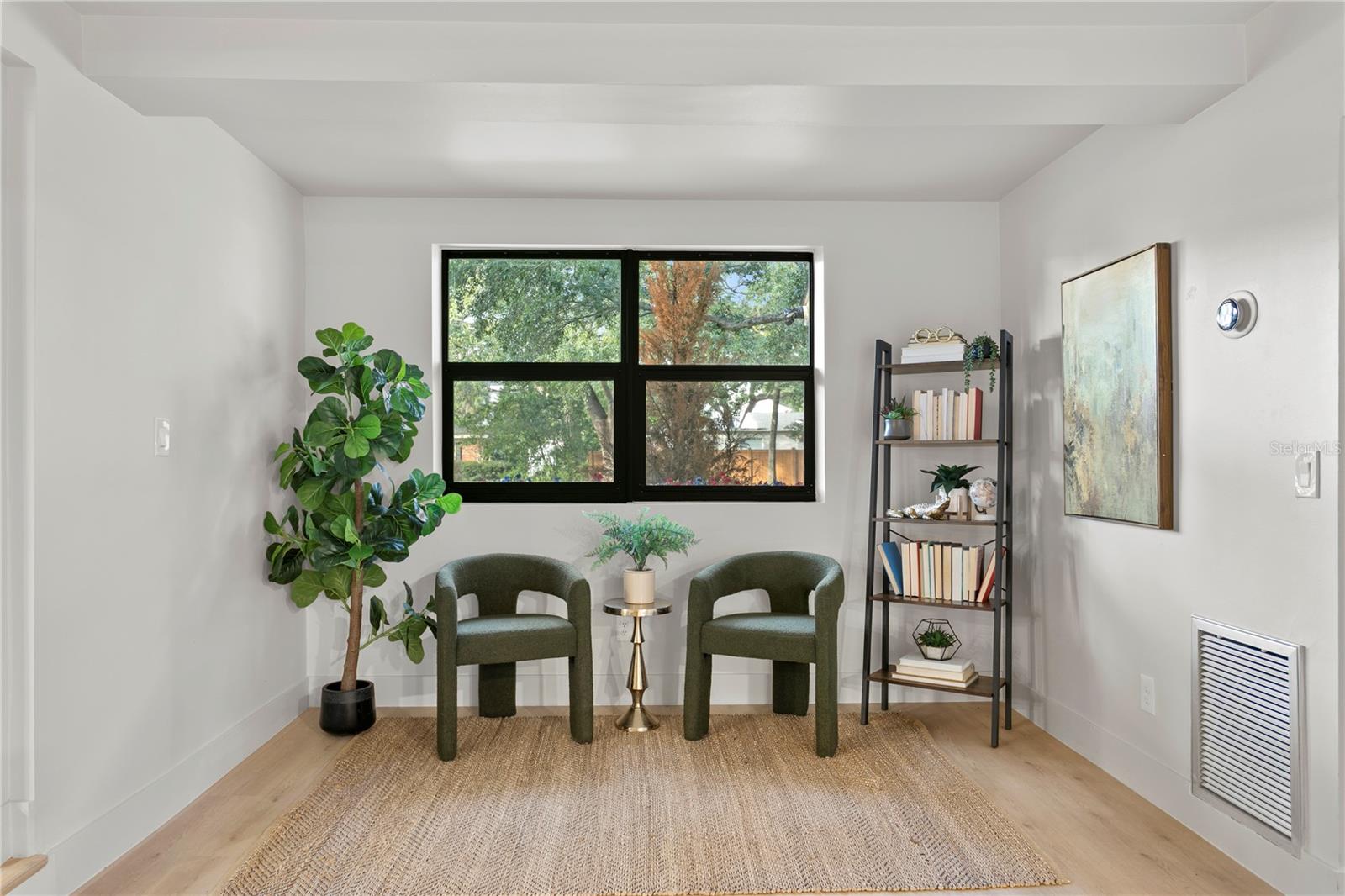 Image 20 of 59 For 4504 Lamb Avenue