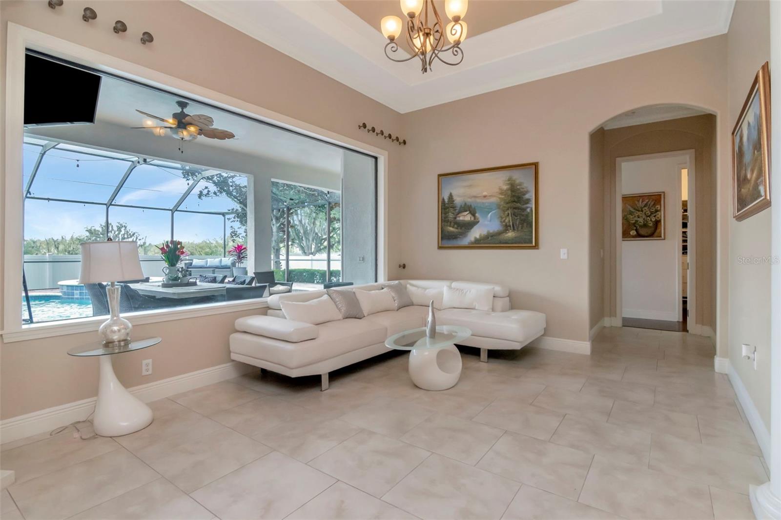 Image 21 of 72 For 1022 Emerald Creek Drive