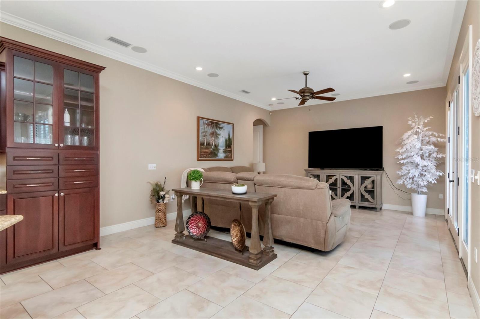 Image 34 of 72 For 1022 Emerald Creek Drive