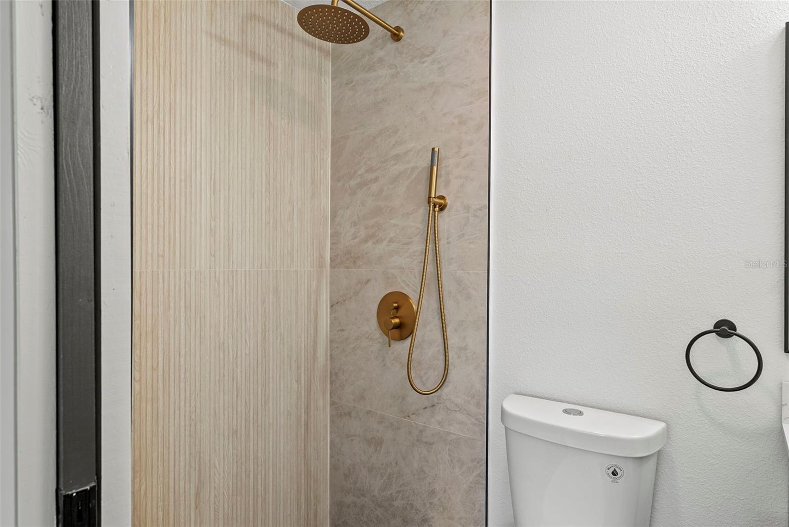 Image 20 of 37 For 7331 36th Avenue N