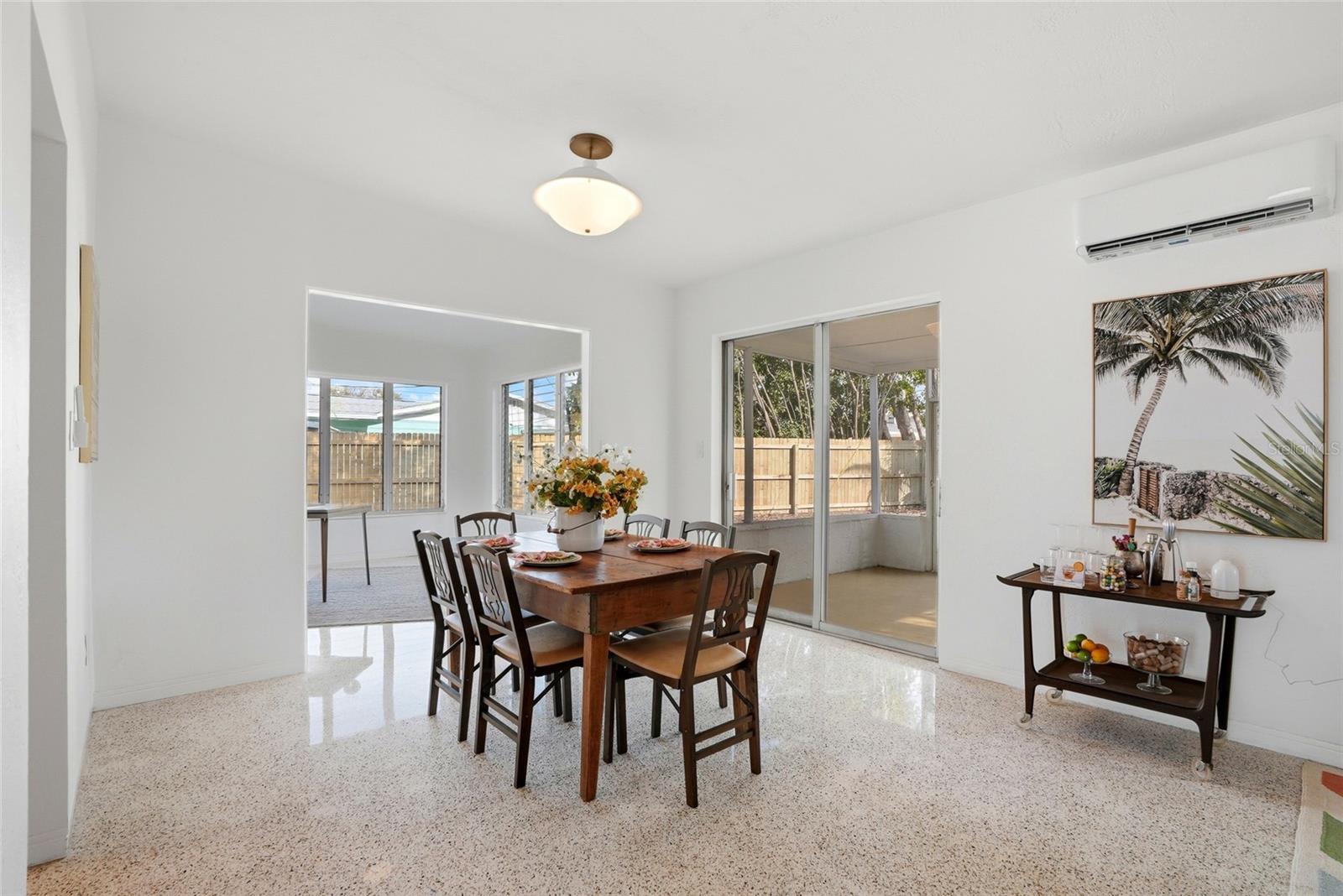 Listing photo id 9 for 1190 79th Avenue N