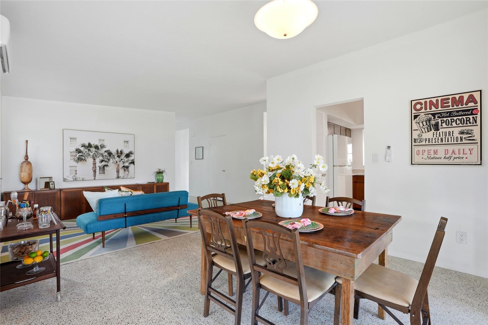 Listing photo id 1 for 1190 79th Avenue N