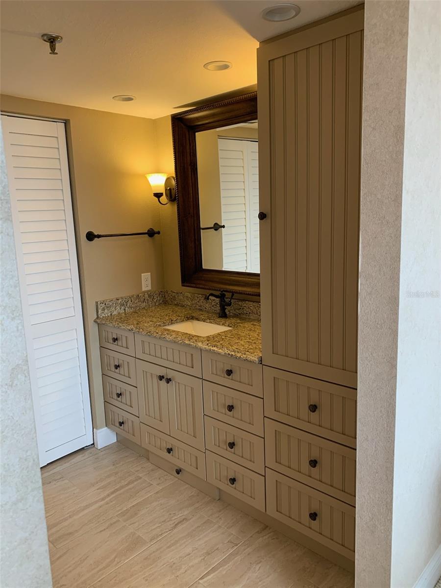 Image 16 of 19 For 6322 Palma Del Mar Boulevard S 805