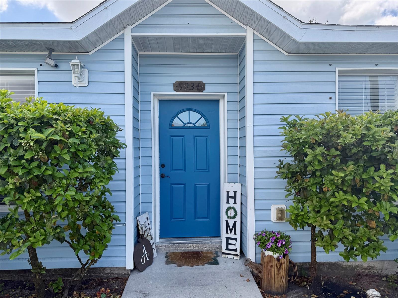 Image 2 of 28 For 5940 & 5934 Meadowlane Street