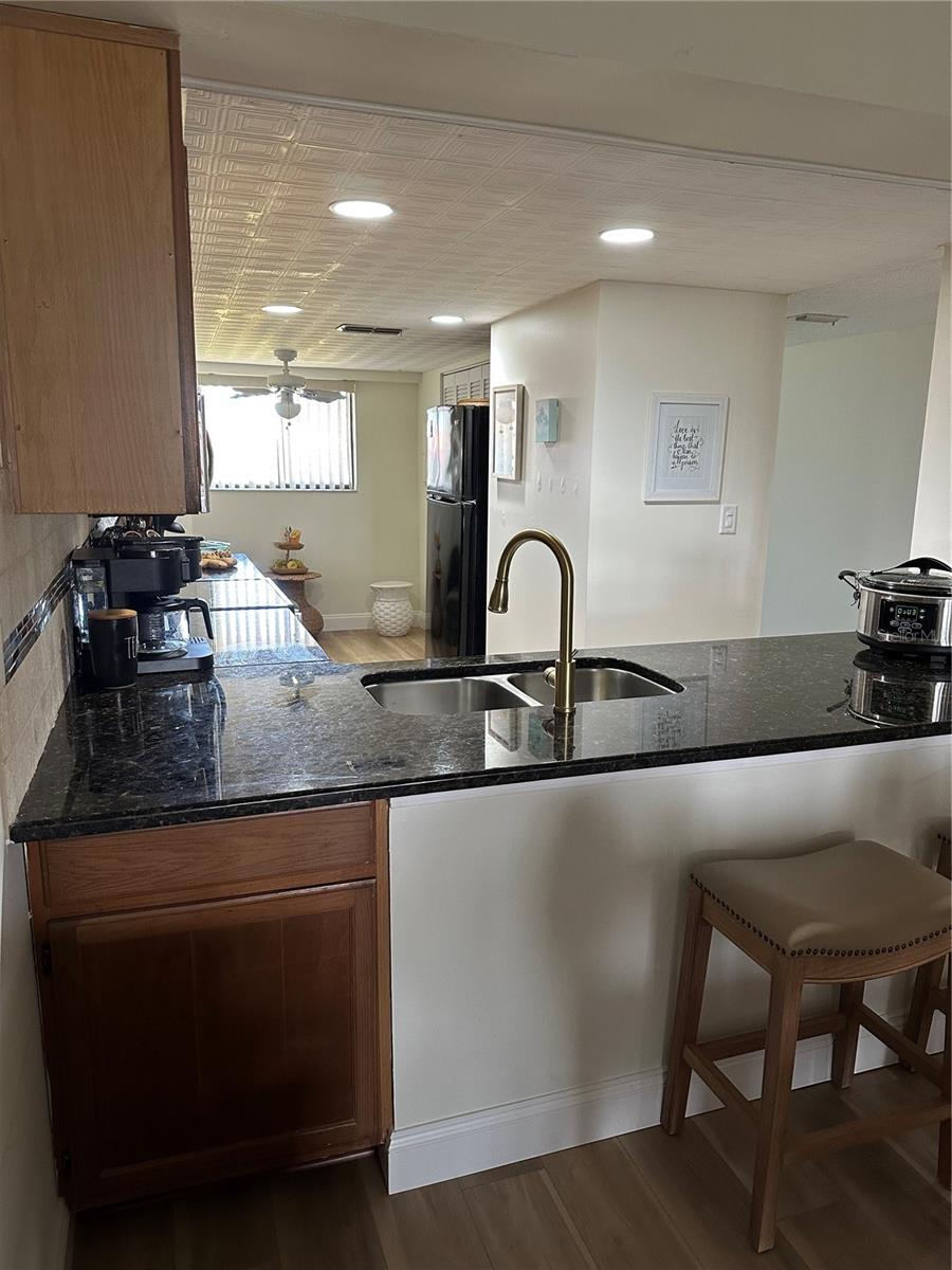 Image 16 of 30 For 9433 Harbor Greens Way 504