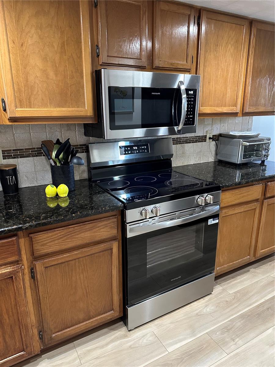 Image 3 of 30 For 9433 Harbor Greens Way 504