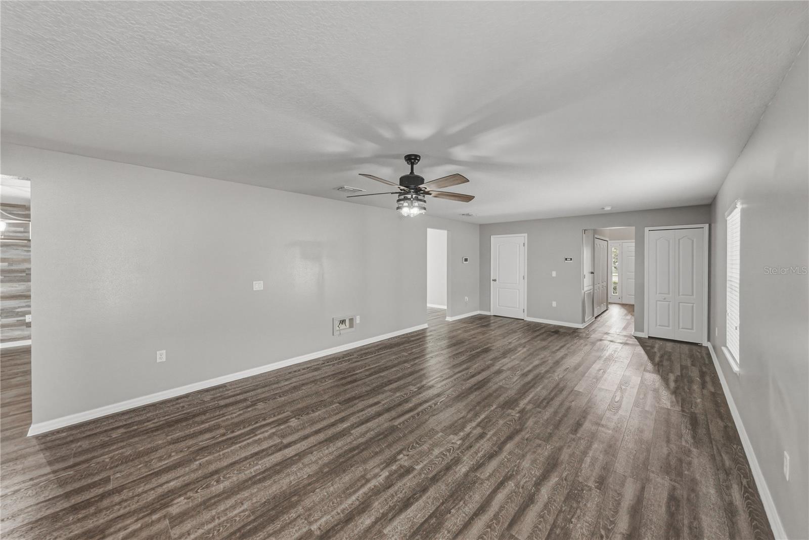 Image 10 of 63 For 13416 Kent Bradley Street