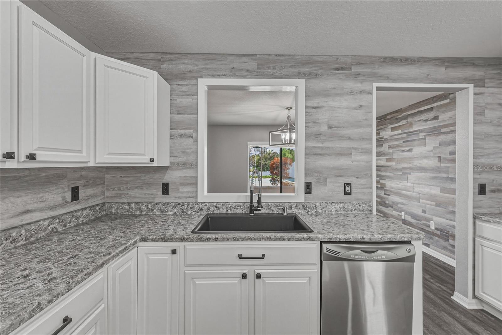 Image 14 of 63 For 13416 Kent Bradley Street