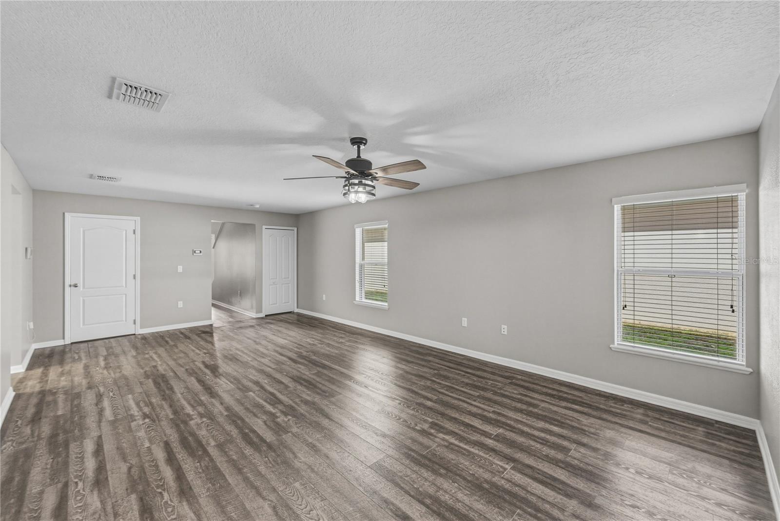 Image 9 of 63 For 13416 Kent Bradley Street