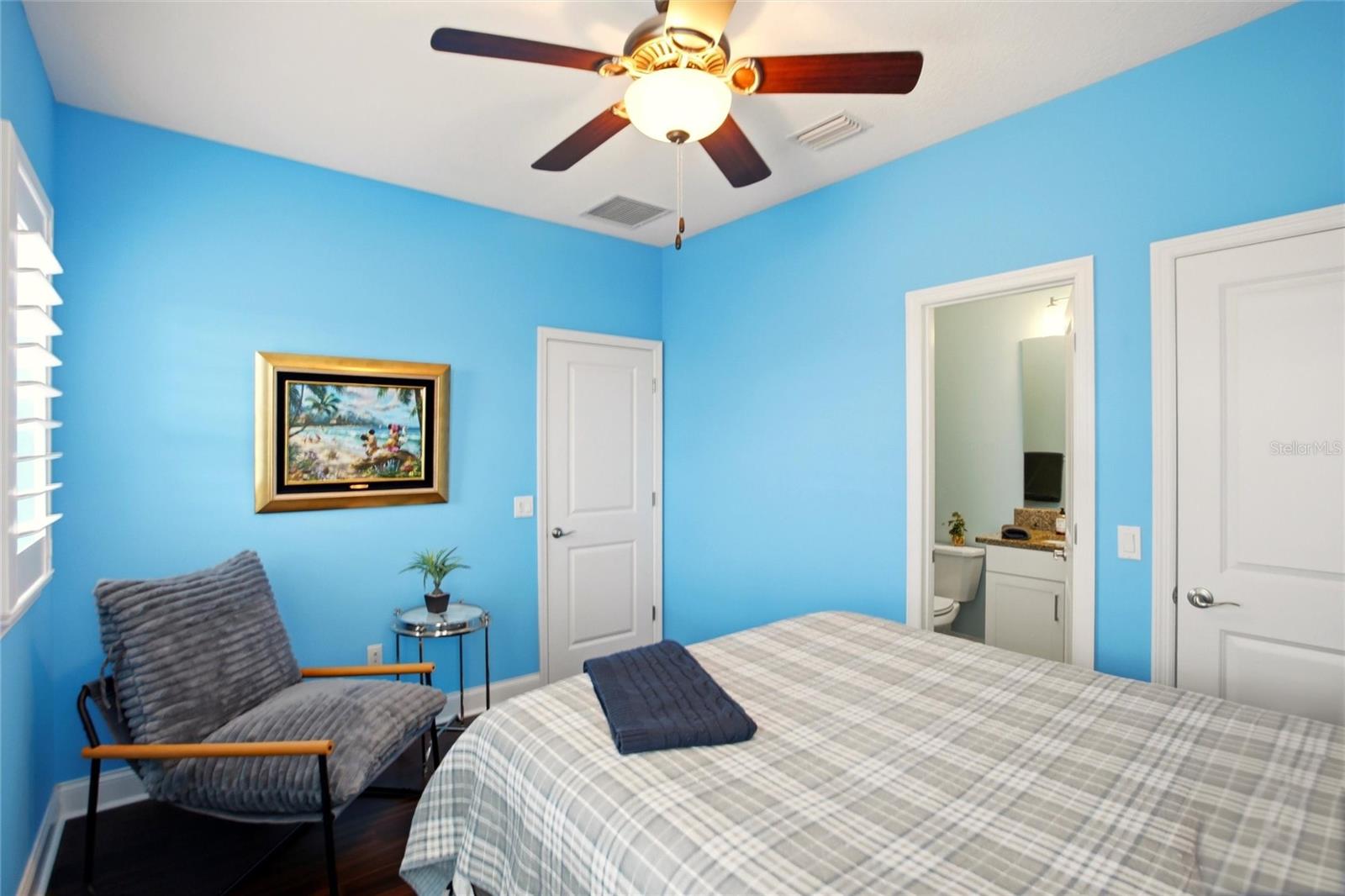 Image 28 of 41 For 1378 Kiawah Street