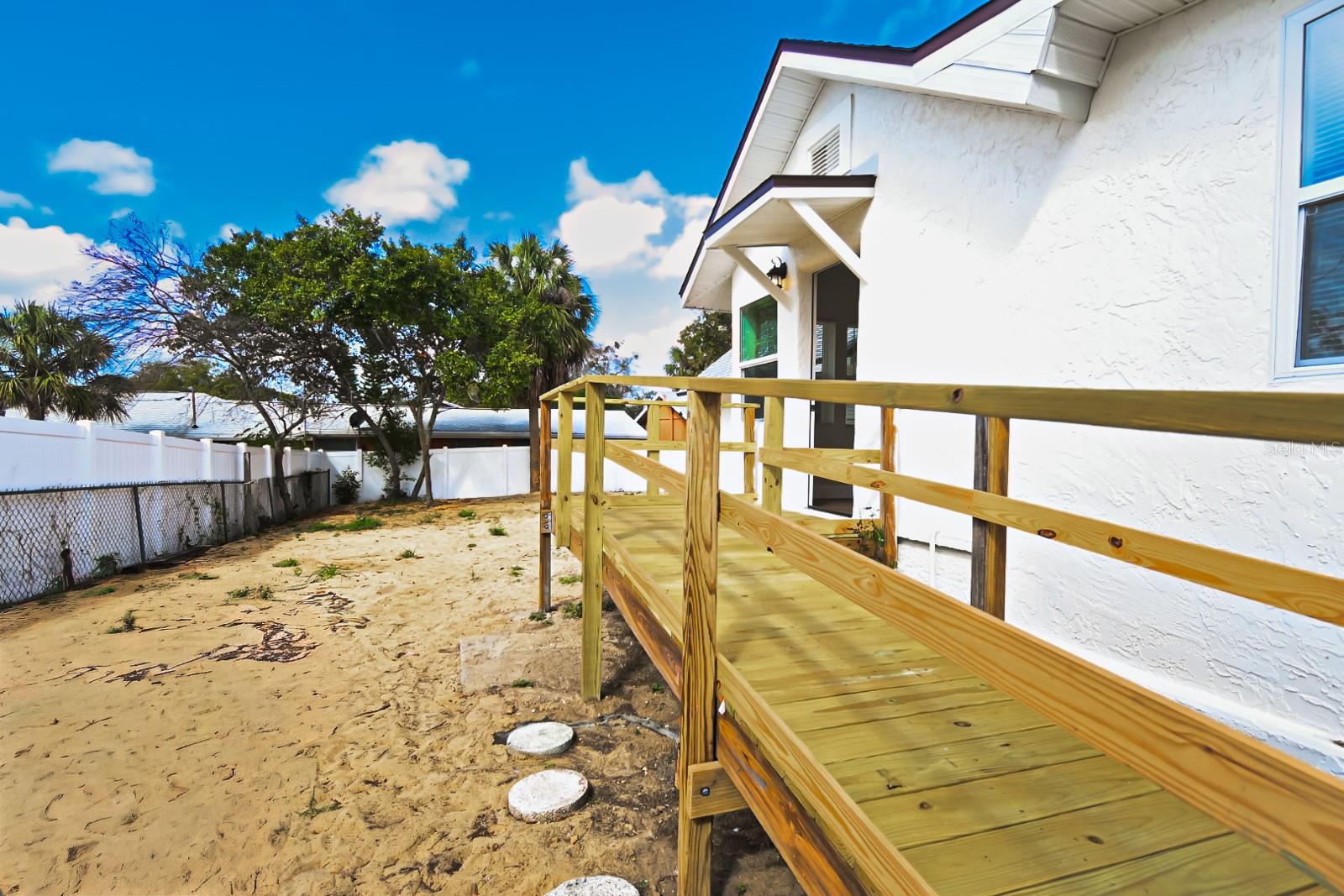 Image 10 of 34 For 426 Disston Avenue