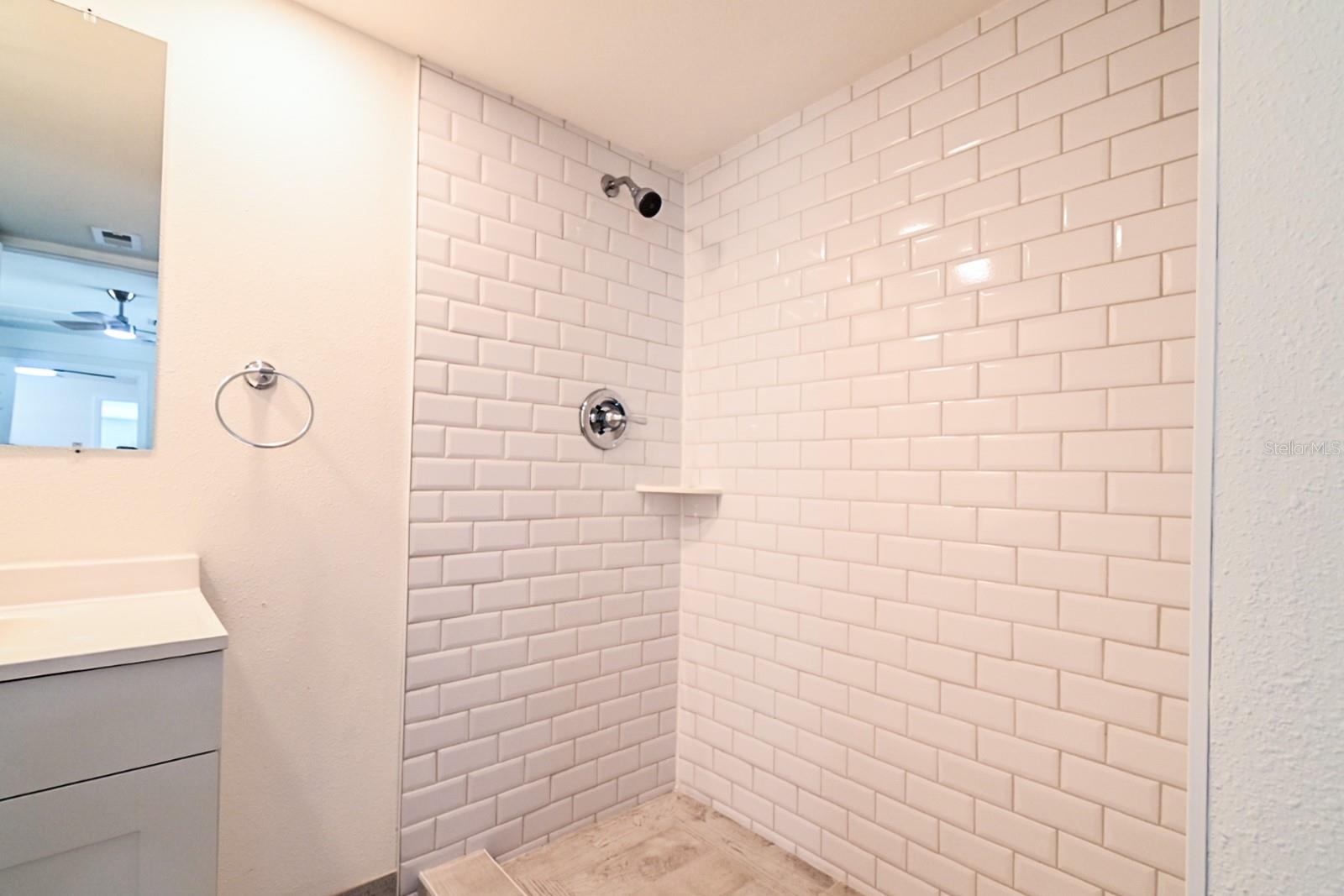 Image 24 of 34 For 426 Disston Avenue