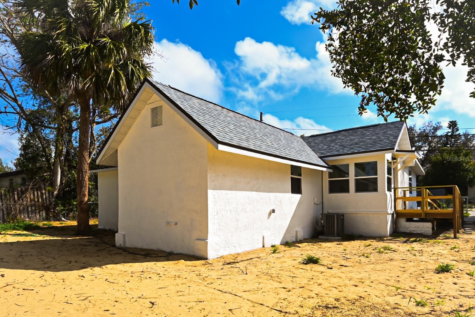 Image 6 of 34 For 426 Disston Avenue