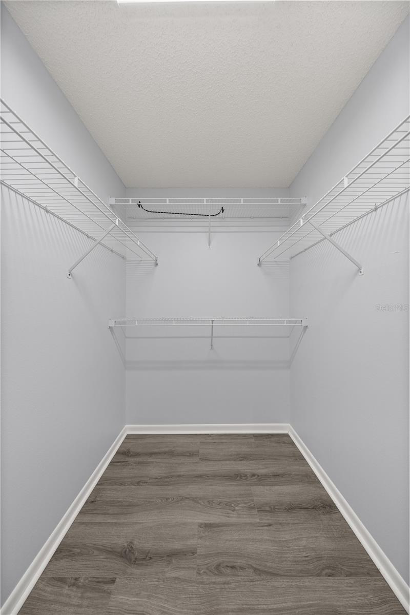 Image 25 of 32 For 10441 85th Court