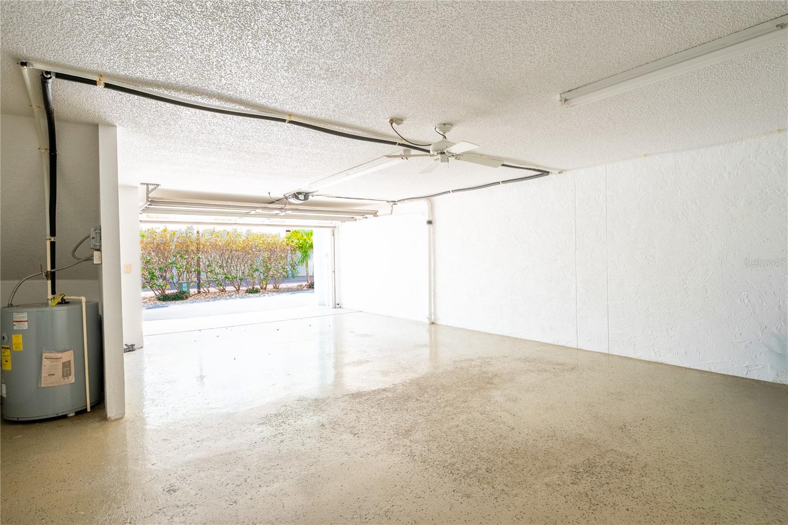 Image 40 of 62 For 1101 Pinellas Bayway S 206