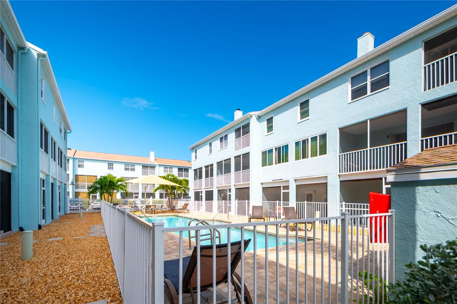 Image 46 of 62 For 1101 Pinellas Bayway S 206