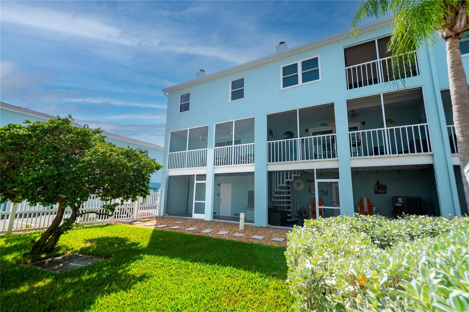 Image 52 of 62 For 1101 Pinellas Bayway S 206