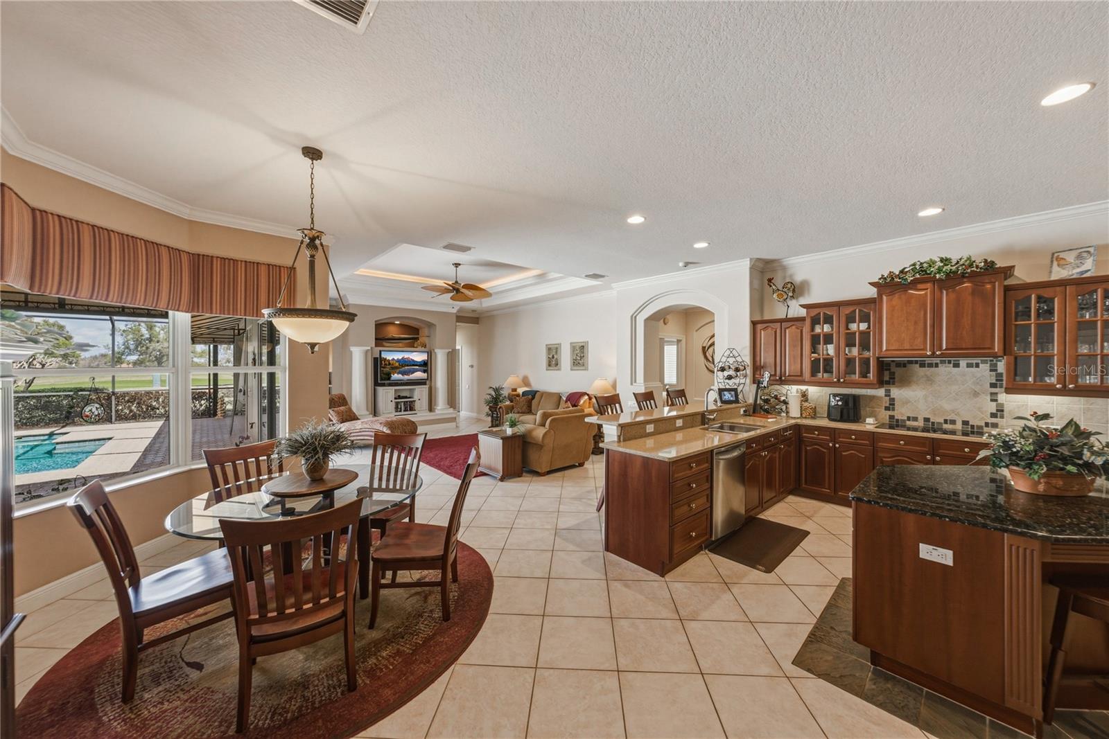 Image 16 of 93 For 33909 Americana Avenue