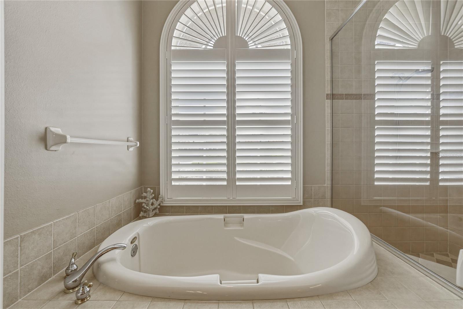 Image 46 of 93 For 33909 Americana Avenue