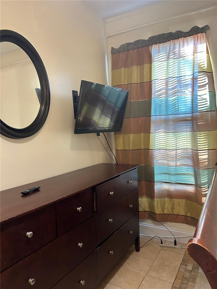 Image 5 of 12 For 3146 Carlos Drive