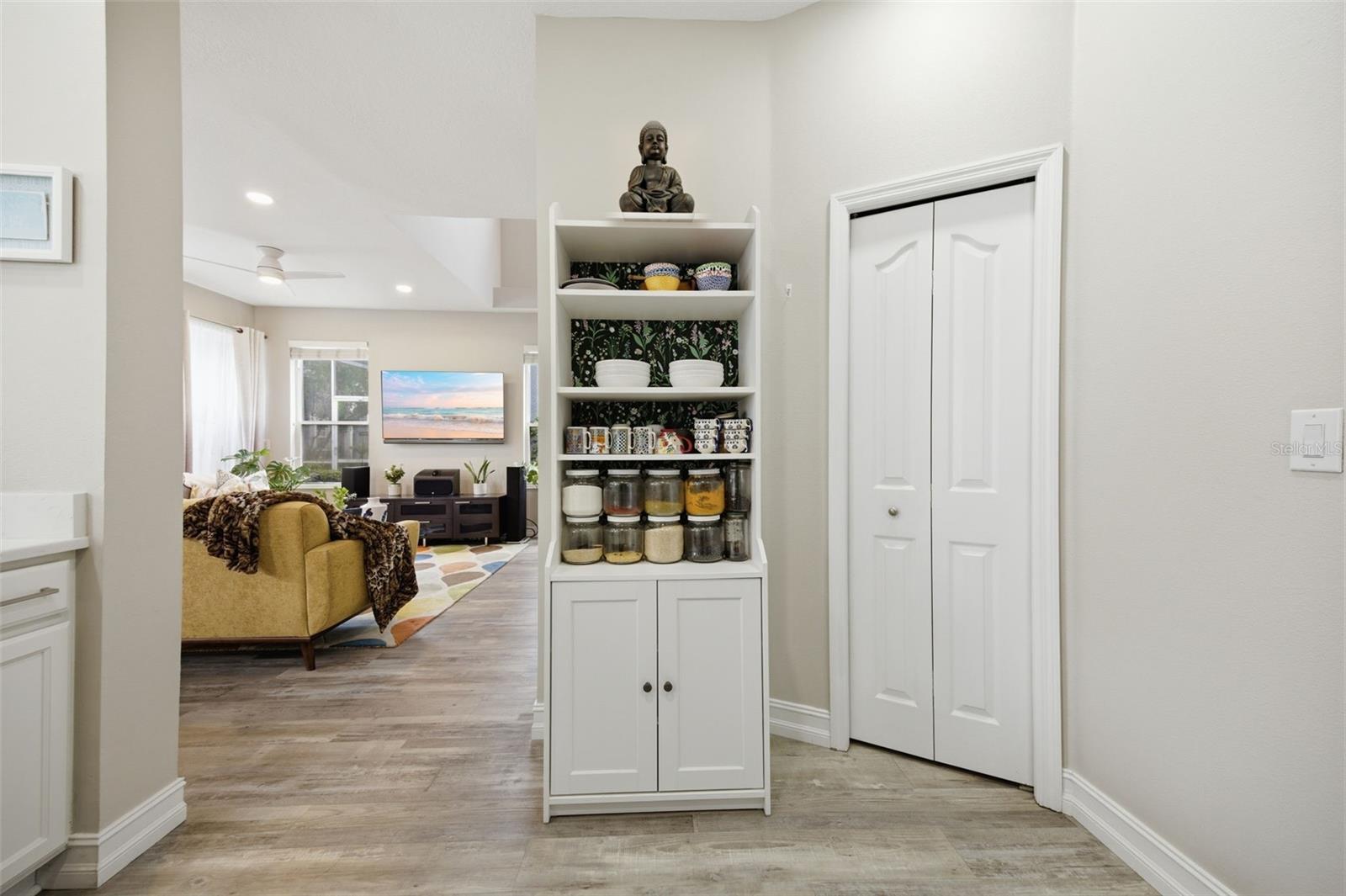 Image 15 of 63 For 10505 Cranleigh Court