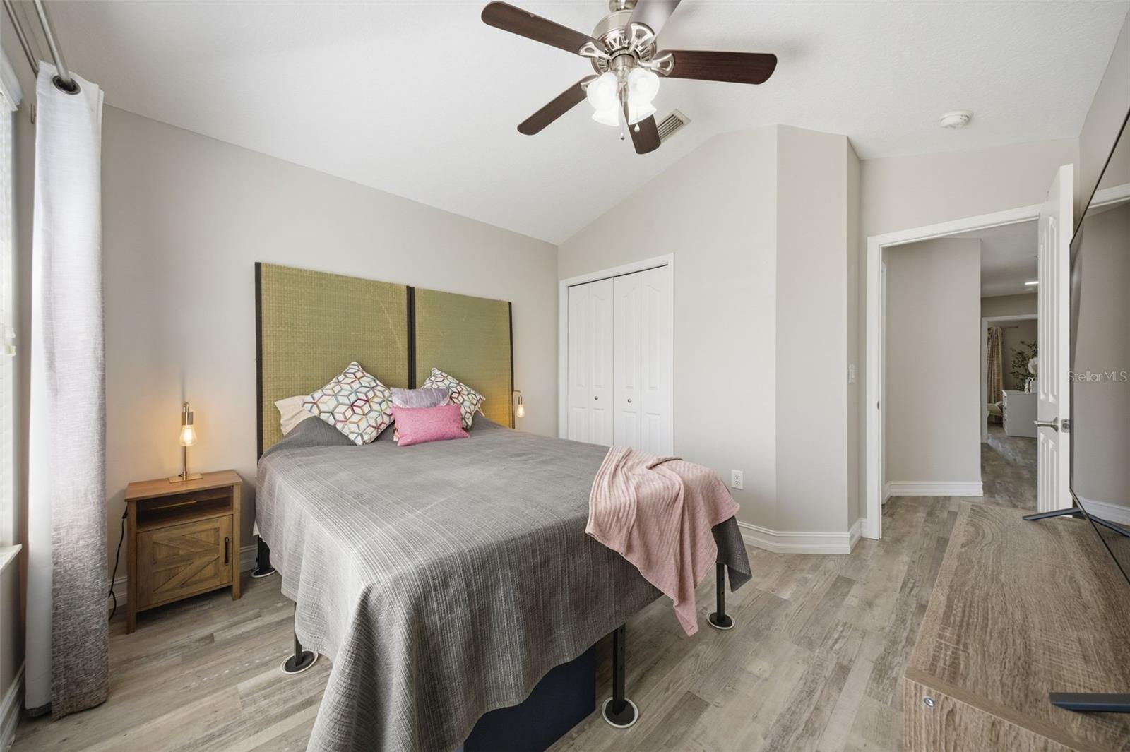 Image 30 of 63 For 10505 Cranleigh Court