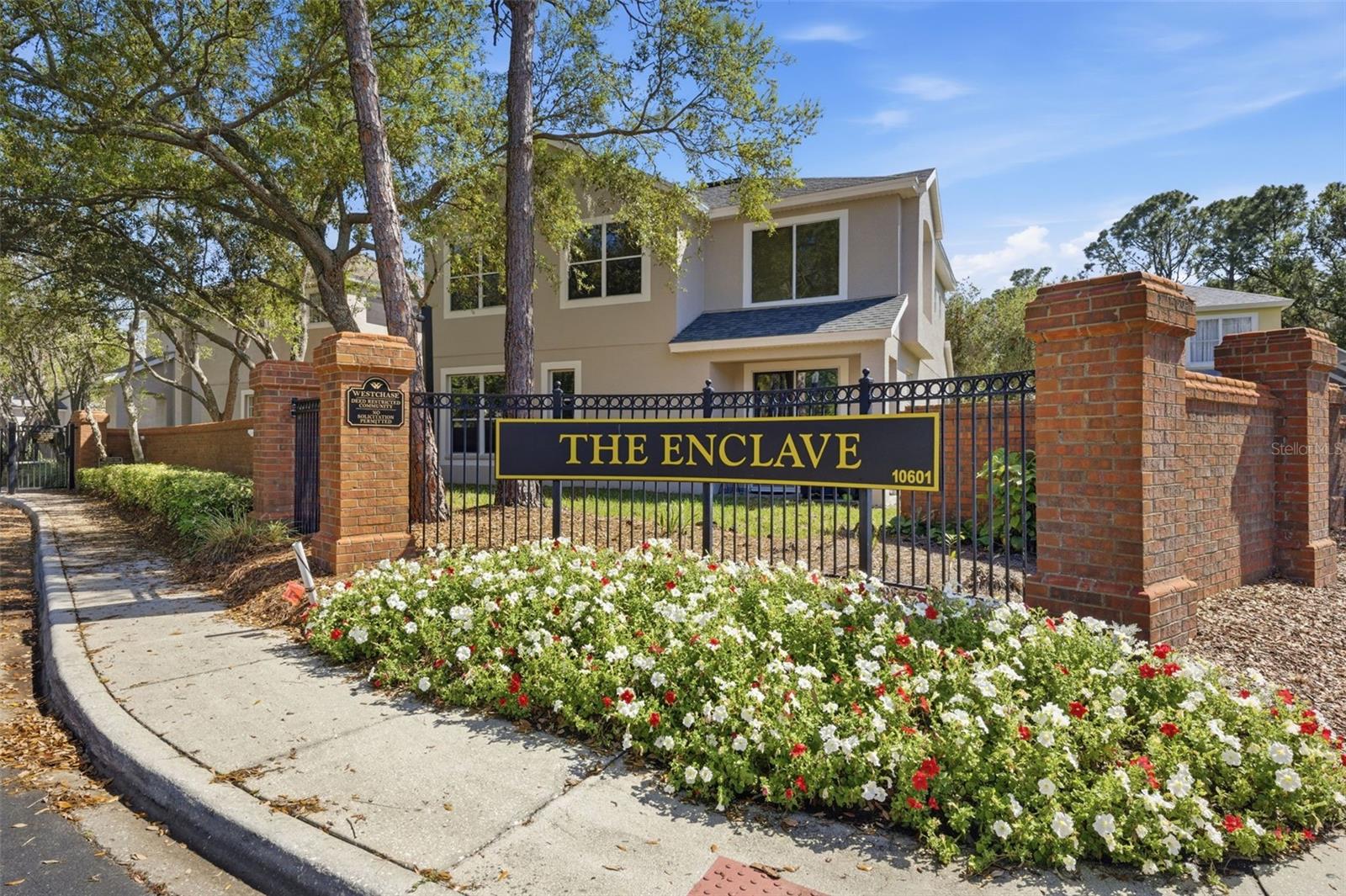 Image 43 of 63 For 10505 Cranleigh Court