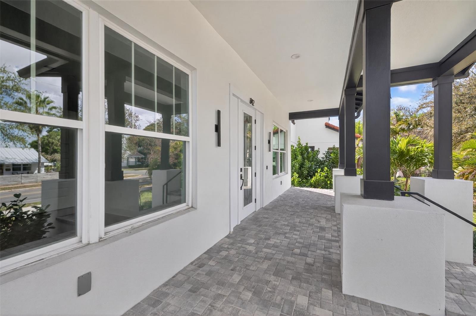 Image 2 of 35 For 842 30th Avenue