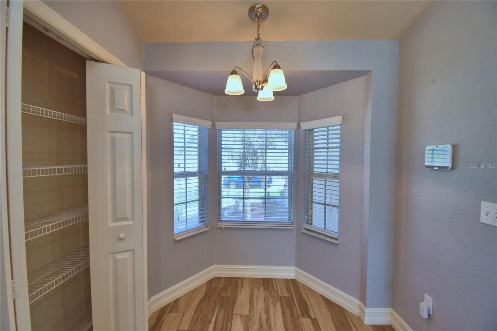 Image 17 of 58 For 2055 Golden Meadow Way