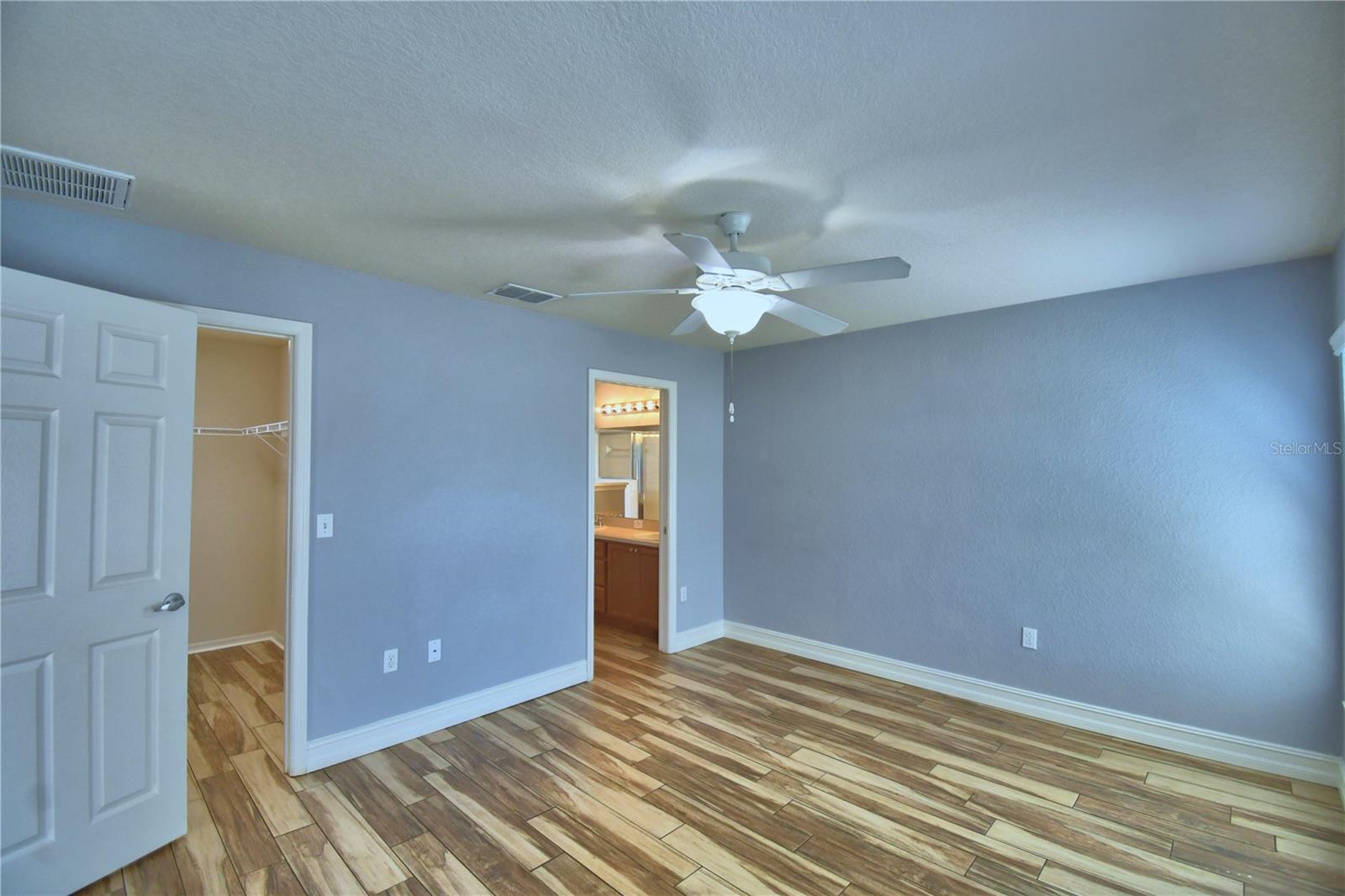 Image 25 of 58 For 2055 Golden Meadow Way