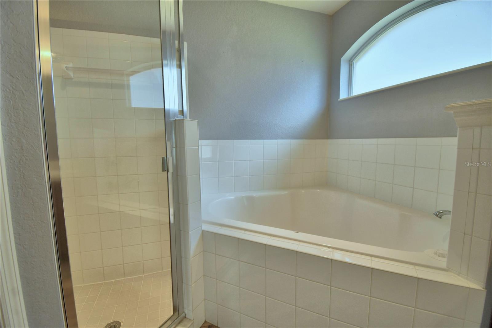 Image 33 of 58 For 2055 Golden Meadow Way