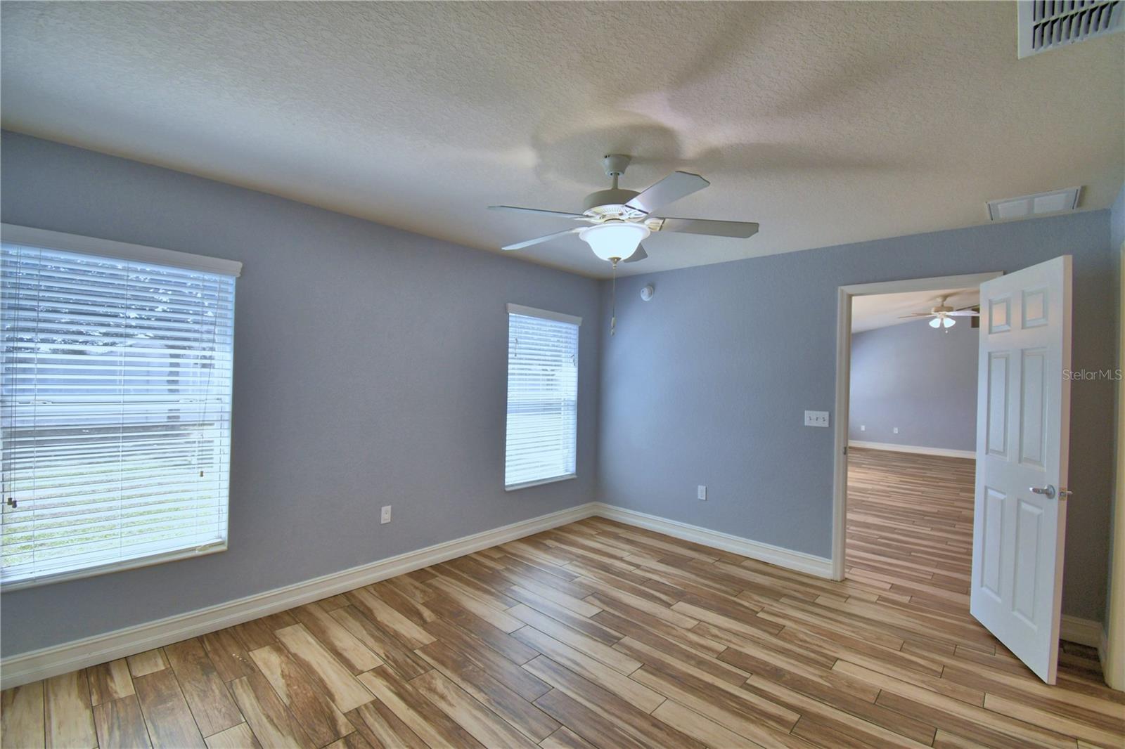 Image 34 of 58 For 2055 Golden Meadow Way