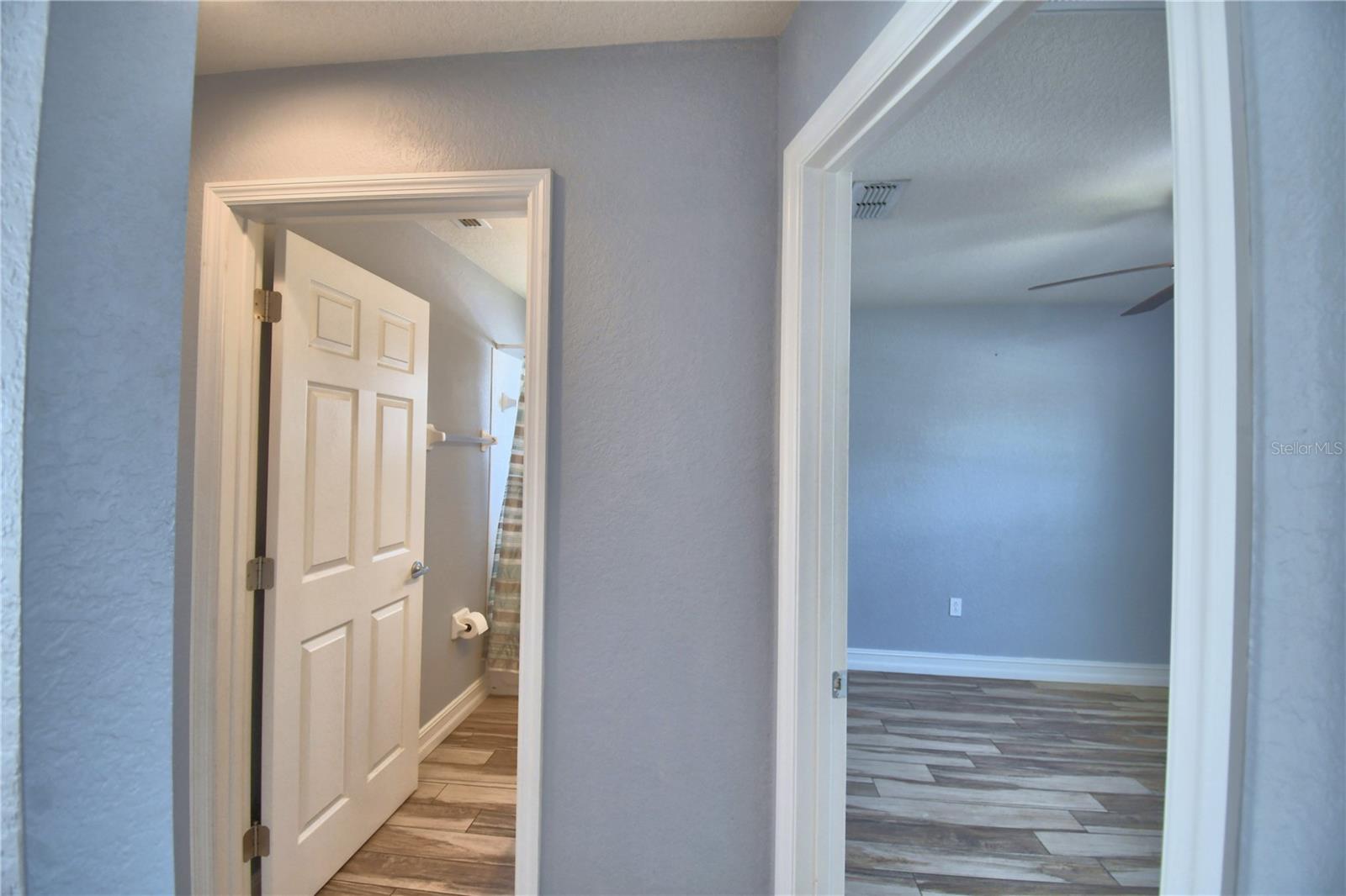 Image 37 of 58 For 2055 Golden Meadow Way