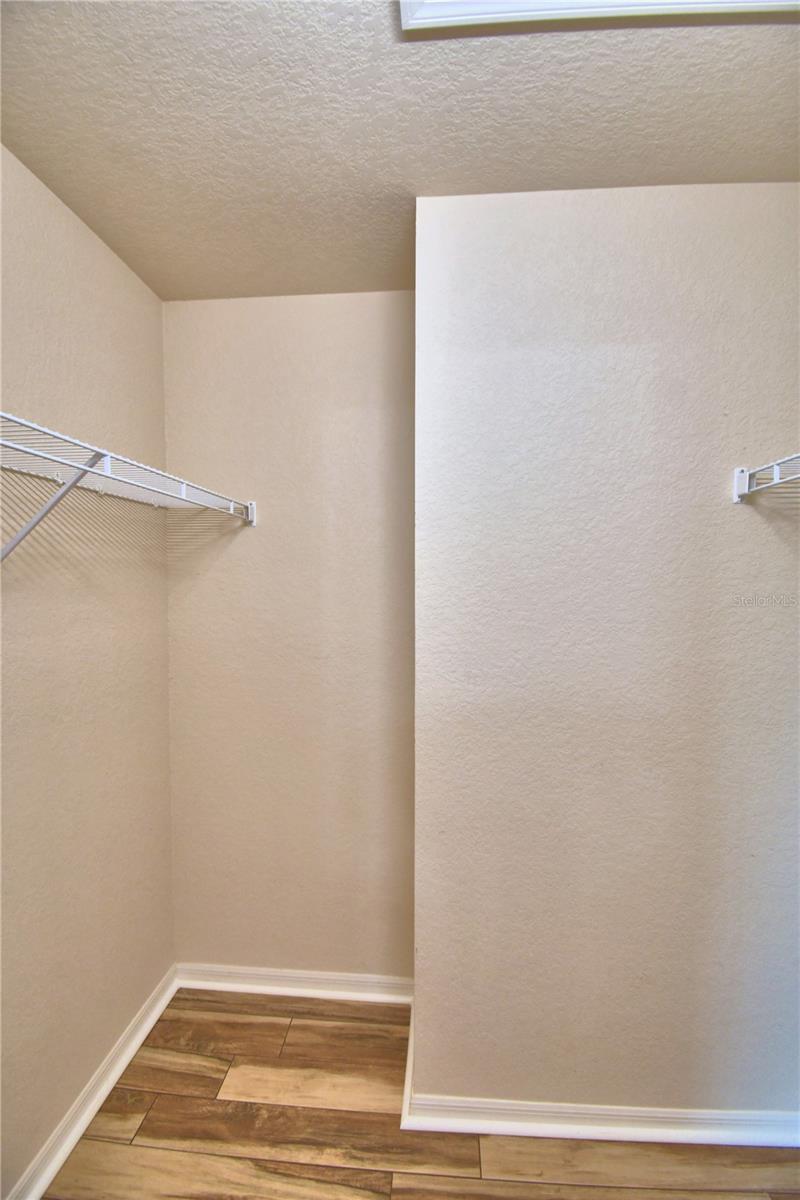 Image 43 of 58 For 2055 Golden Meadow Way