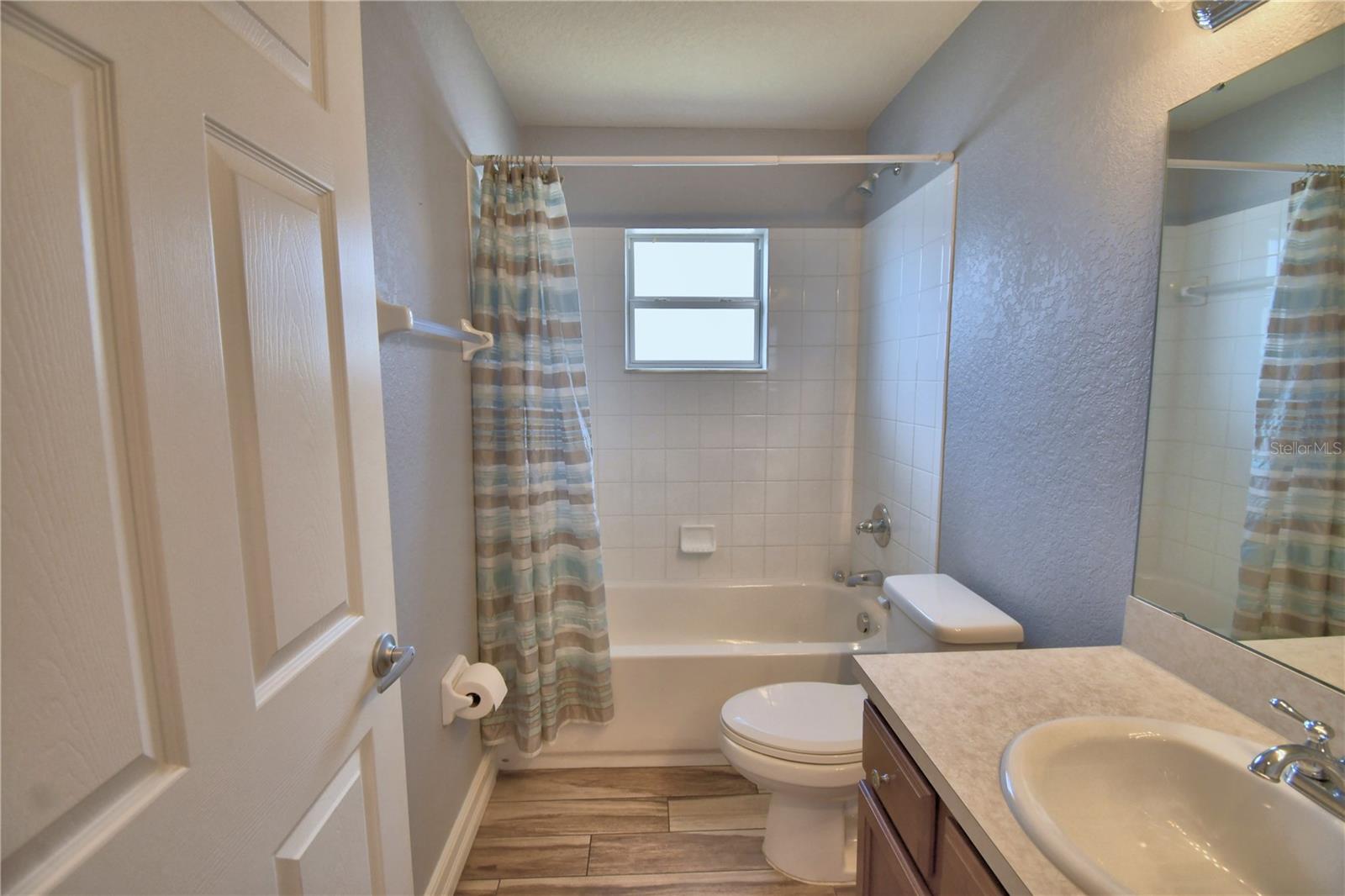 Image 45 of 58 For 2055 Golden Meadow Way